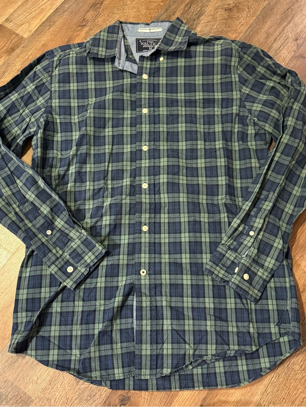 Nautica Green and Navy Plaid Long-Sleeve Button-Down Shirt